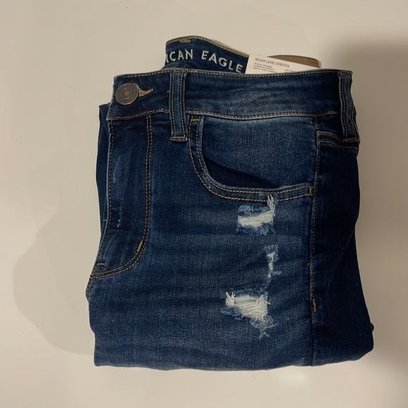 (NWT) American Eagle Women’s Ripped High-Waisted Jegging Jeans. - Picture 12 of 13